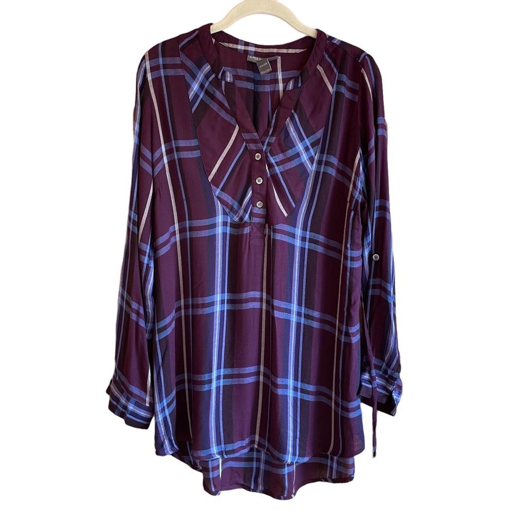 A Pea In The Pod Maternity purple/blue Plaid oversized flannel tie back Tunic
